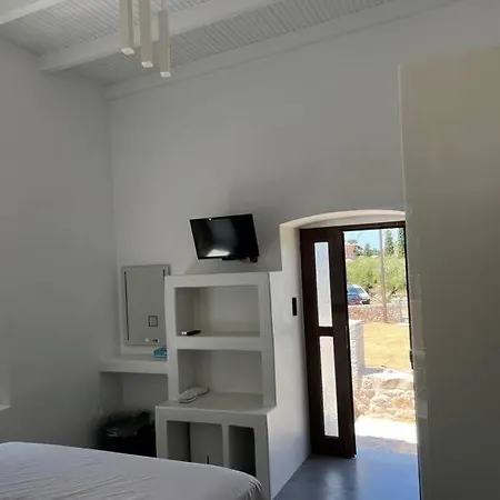 Olive Terrace 3*