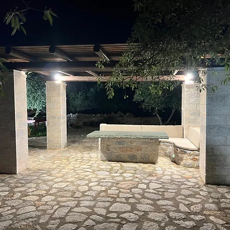 Olive Terrace * Charouda