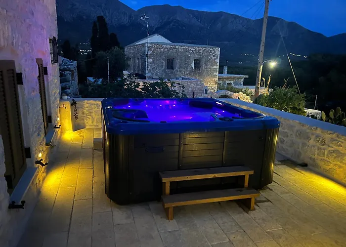 Olive Terrace Gasthof Charouda